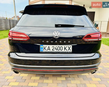 Черный Фольксваген Туарег, объемом двигателя 3 л и пробегом 195 тыс. км за 33700 $, фото 4 на Automoto.ua