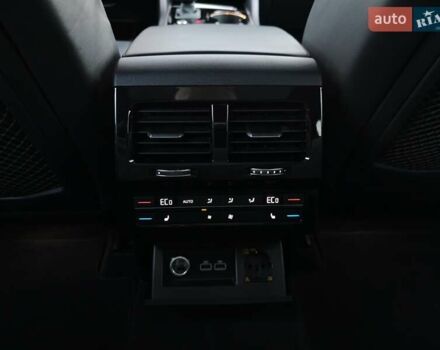 Черный Фольксваген Туарег, объемом двигателя 2.97 л и пробегом 108 тыс. км за 57499 $, фото 46 на Automoto.ua