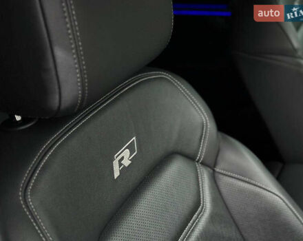 Черный Фольксваген Туарег, объемом двигателя 2.97 л и пробегом 129 тыс. км за 48500 $, фото 49 на Automoto.ua