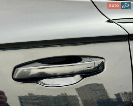 Черный Фольксваген Туарег, объемом двигателя 3 л и пробегом 141 тыс. км за 48500 $, фото 19 на Automoto.ua