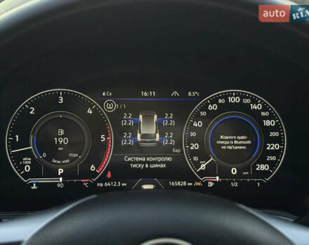 Черный Фольксваген Туарег, объемом двигателя 2.97 л и пробегом 165 тыс. км за 39900 $, фото 22 на Automoto.ua