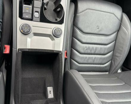 Черный Фольксваген Туарег, объемом двигателя 3 л и пробегом 188 тыс. км за 44555 $, фото 64 на Automoto.ua