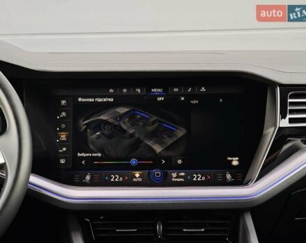 Черный Фольксваген Туарег, объемом двигателя 2.97 л и пробегом 98 тыс. км за 59980 $, фото 65 на Automoto.ua