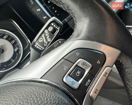 Черный Фольксваген Туарег, объемом двигателя 3 л и пробегом 195 тыс. км за 33700 $, фото 23 на Automoto.ua