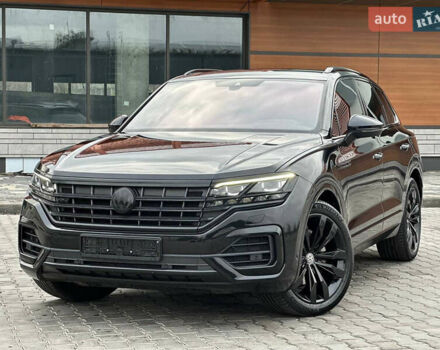 Черный Фольксваген Туарег, объемом двигателя 2.97 л и пробегом 129 тыс. км за 48500 $, фото 4 на Automoto.ua