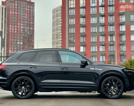 Черный Фольксваген Туарег, объемом двигателя 3 л и пробегом 141 тыс. км за 48500 $, фото 7 на Automoto.ua