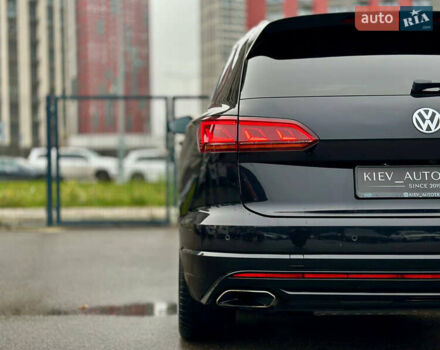 Черный Фольксваген Туарег, объемом двигателя 3 л и пробегом 141 тыс. км за 48500 $, фото 17 на Automoto.ua