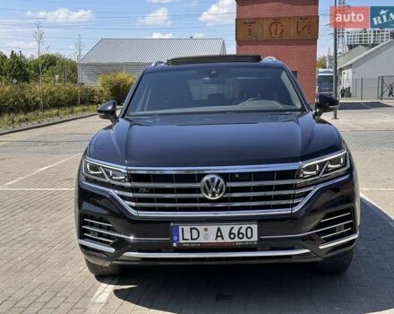 Черный Фольксваген Туарег, объемом двигателя 2.97 л и пробегом 194 тыс. км за 48200 $, фото 6 на Automoto.ua