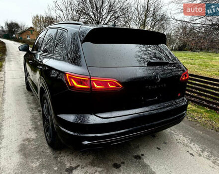 Черный Фольксваген Туарег, объемом двигателя 3 л и пробегом 115 тыс. км за 45500 $, фото 18 на Automoto.ua