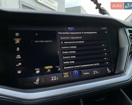 Черный Фольксваген Туарег, объемом двигателя 2.97 л и пробегом 130 тыс. км за 46500 $, фото 76 на Automoto.ua