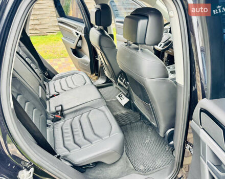 Черный Фольксваген Туарег, объемом двигателя 3 л и пробегом 195 тыс. км за 33700 $, фото 16 на Automoto.ua