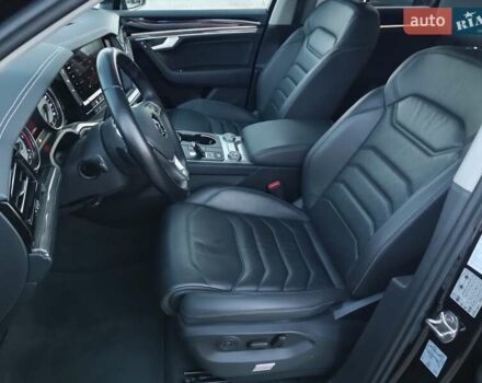 Чорний Фольксваген Туарег, об'ємом двигуна 2.97 л та пробігом 255 тис. км за 41500 $, фото 26 на Automoto.ua