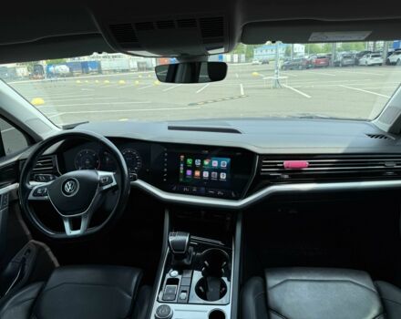 Черный Фольксваген Туарег, объемом двигателя 3 л и пробегом 163 тыс. км за 40000 $, фото 13 на Automoto.ua