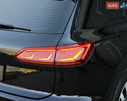 Черный Фольксваген Туарег, объемом двигателя 2.97 л и пробегом 108 тыс. км за 57499 $, фото 17 на Automoto.ua