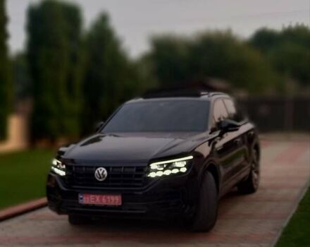 Черный Фольксваген Туарег, объемом двигателя 2.97 л и пробегом 163 тыс. км за 51500 $, фото 38 на Automoto.ua