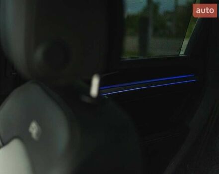 Черный Фольксваген Туарег, объемом двигателя 3.96 л и пробегом 170 тыс. км за 57777 $, фото 51 на Automoto.ua