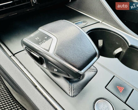 Черный Фольксваген Туарег, объемом двигателя 3 л и пробегом 195 тыс. км за 33700 $, фото 24 на Automoto.ua