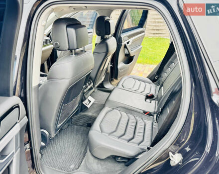 Черный Фольксваген Туарег, объемом двигателя 3 л и пробегом 195 тыс. км за 33700 $, фото 13 на Automoto.ua