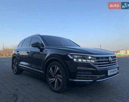 Черный Фольксваген Туарег, объемом двигателя 2.97 л и пробегом 77 тыс. км за 51000 $, фото 7 на Automoto.ua