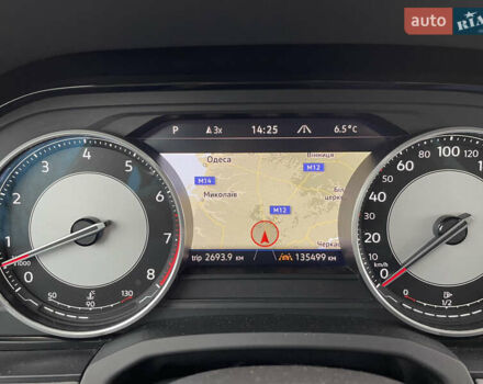 Черный Фольксваген Туарег, объемом двигателя 2.99 л и пробегом 135 тыс. км за 36950 $, фото 6 на Automoto.ua