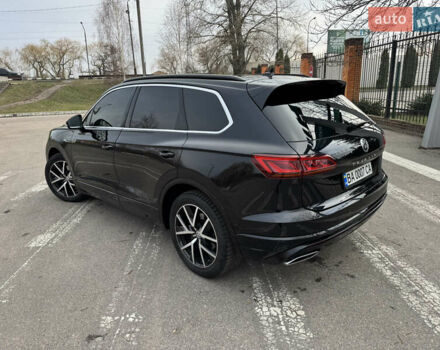 Чорний Фольксваген Туарег, об'ємом двигуна 2.97 л та пробігом 79 тис. км за 68000 $, фото 5 на Automoto.ua