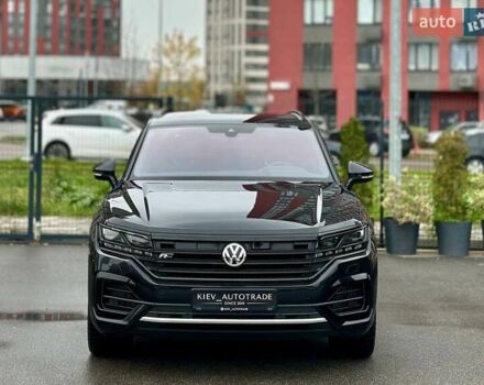 Черный Фольксваген Туарег, объемом двигателя 3 л и пробегом 141 тыс. км за 48500 $, фото 3 на Automoto.ua