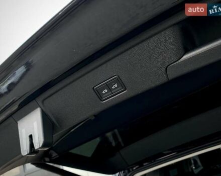 Черный Фольксваген Туарег, объемом двигателя 2.97 л и пробегом 130 тыс. км за 46500 $, фото 57 на Automoto.ua