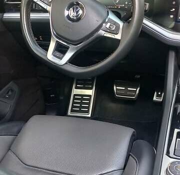 Черный Фольксваген Туарег, объемом двигателя 2.97 л и пробегом 163 тыс. км за 51500 $, фото 23 на Automoto.ua