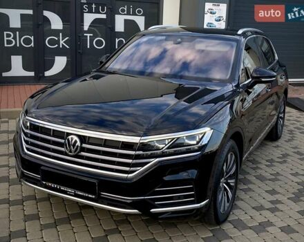 Черный Фольксваген Туарег, объемом двигателя 2.97 л и пробегом 130 тыс. км за 46500 $, фото 17 на Automoto.ua