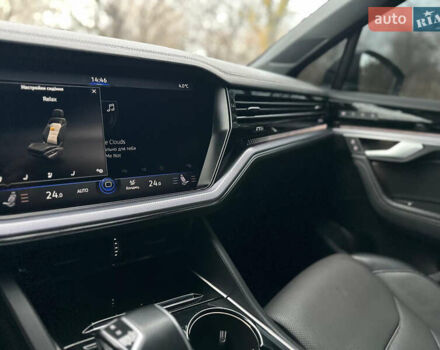 Черный Фольксваген Туарег, объемом двигателя 3 л и пробегом 115 тыс. км за 45500 $, фото 61 на Automoto.ua