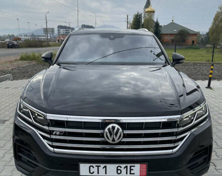 Черный Фольксваген Туарег, объемом двигателя 2.97 л и пробегом 267 тыс. км за 43900 $, фото 4 на Automoto.ua