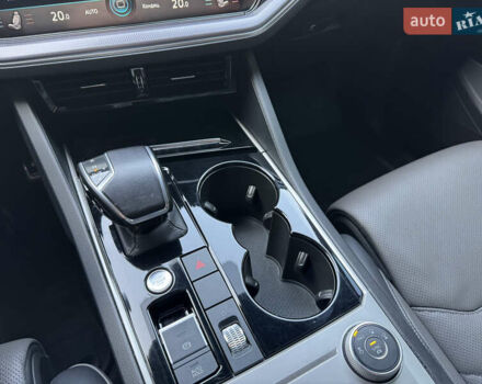 Чорний Фольксваген Туарег, об'ємом двигуна 2.97 л та пробігом 79 тис. км за 68000 $, фото 7 на Automoto.ua