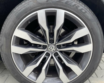 Черный Фольксваген Туарег, объемом двигателя 2.97 л и пробегом 267 тыс. км за 43900 $, фото 11 на Automoto.ua