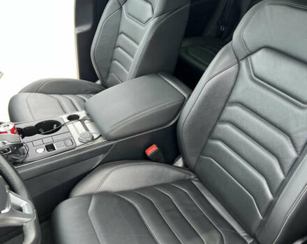 Черный Фольксваген Туарег, объемом двигателя 2.97 л и пробегом 121 тыс. км за 49800 $, фото 20 на Automoto.ua