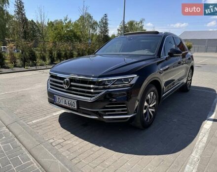Черный Фольксваген Туарег, объемом двигателя 2.97 л и пробегом 194 тыс. км за 48200 $, фото 3 на Automoto.ua