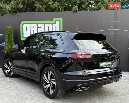 Черный Фольксваген Туарег, объемом двигателя 2.97 л и пробегом 138 тыс. км за 56800 $, фото 31 на Automoto.ua