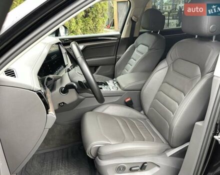 Чорний Фольксваген Туарег, об'ємом двигуна 3 л та пробігом 88 тис. км за 53500 $, фото 15 на Automoto.ua