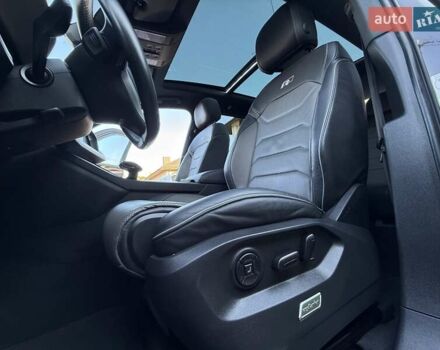 Черный Фольксваген Туарег, объемом двигателя 2.97 л и пробегом 79 тыс. км за 59400 $, фото 19 на Automoto.ua