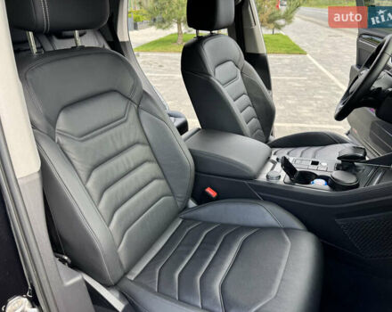 Черный Фольксваген Туарег, объемом двигателя 3 л и пробегом 137 тыс. км за 47200 $, фото 38 на Automoto.ua