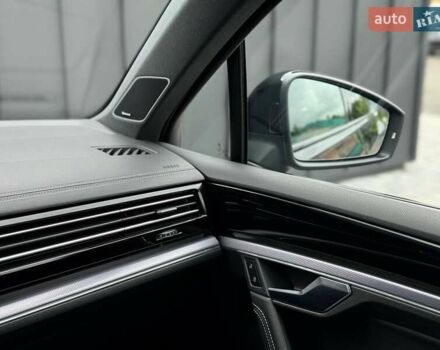 Черный Фольксваген Туарег, объемом двигателя 3 л и пробегом 116 тыс. км за 60900 $, фото 17 на Automoto.ua