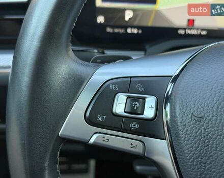 Черный Фольксваген Туарег, объемом двигателя 2.97 л и пробегом 79 тыс. км за 59400 $, фото 86 на Automoto.ua