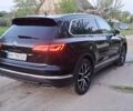 Фольксваген Туарег 2020 у Ахтырке на Automoto.ua Чорний Фольксваген Туарег, об'ємом двигуна 2.97 л та пробігом 150 тис. км за 52700 $, фото 28 на Automoto.ua