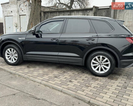 Чорний Фольксваген Туарег, об'ємом двигуна 2.97 л та пробігом 155 тис. км за 42900 $, фото 12 на Automoto.ua