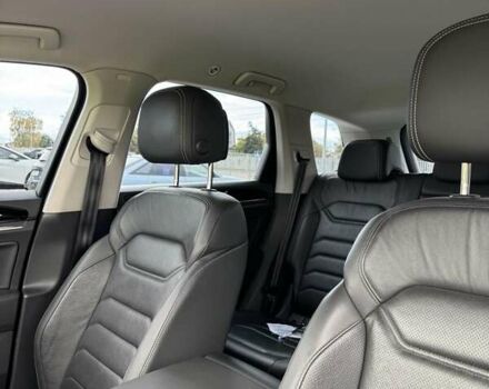 Черный Фольксваген Туарег, объемом двигателя 3 л и пробегом 193 тыс. км за 38500 $, фото 7 на Automoto.ua