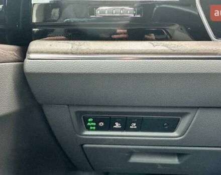 Чорний Фольксваген Туарег, об'ємом двигуна 3 л та пробігом 145 тис. км за 49990 $, фото 15 на Automoto.ua