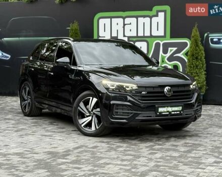 Черный Фольксваген Туарег, объемом двигателя 2.97 л и пробегом 138 тыс. км за 56800 $, фото 6 на Automoto.ua