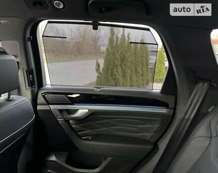 Черный Фольксваген Туарег, объемом двигателя 3 л и пробегом 94 тыс. км за 52000 $, фото 8 на Automoto.ua