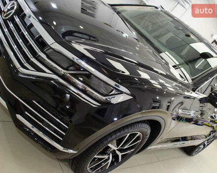 Черный Фольксваген Туарег, объемом двигателя 2.97 л и пробегом 95 тыс. км за 60000 $, фото 11 на Automoto.ua