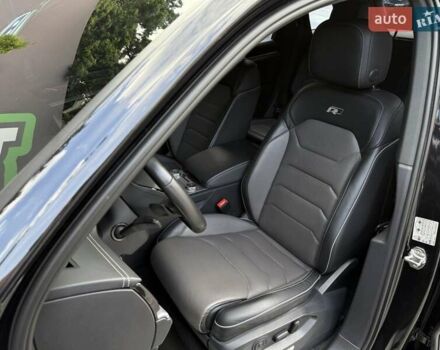 Черный Фольксваген Туарег, объемом двигателя 2.97 л и пробегом 138 тыс. км за 56800 $, фото 68 на Automoto.ua