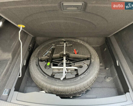 Черный Фольксваген Туарег, объемом двигателя 3 л и пробегом 80 тыс. км за 50000 $, фото 12 на Automoto.ua